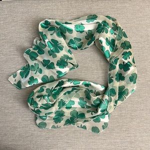 🍀 4/$15! Lucky Shamrock ☘️ Scarf!